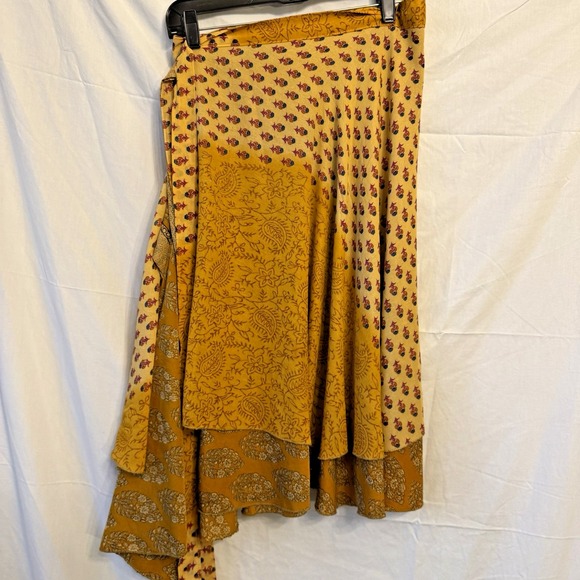 Earthbound Trading Company Sari Wrap Reversible Skirt 100% Silk One Size EUC - Picture 2 of 12